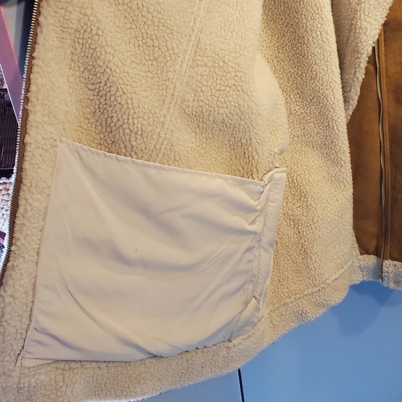 Old Navy Xxl Tall Tan Sherpa Lined Jacket - Picture 10 of 16